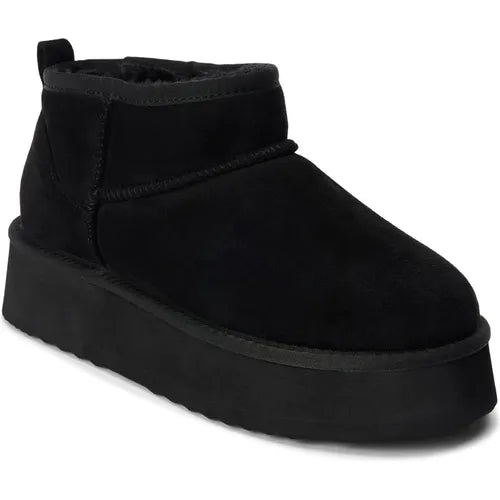 Breckenridge Ankle Boots
