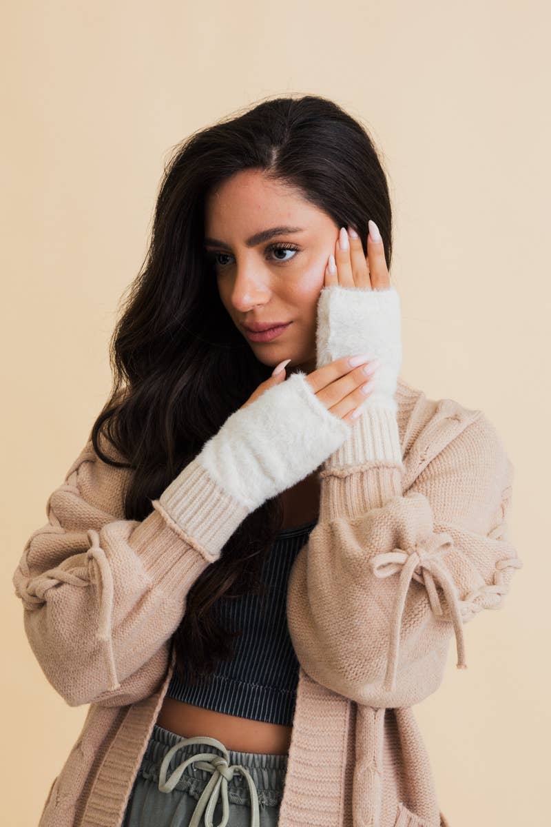 Plush Fingerless Gloves | Ivory