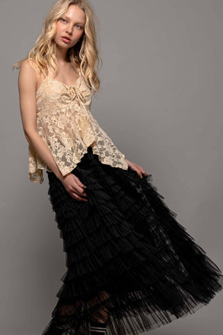 Romantic Lace Handkerchief Hem Tank Top