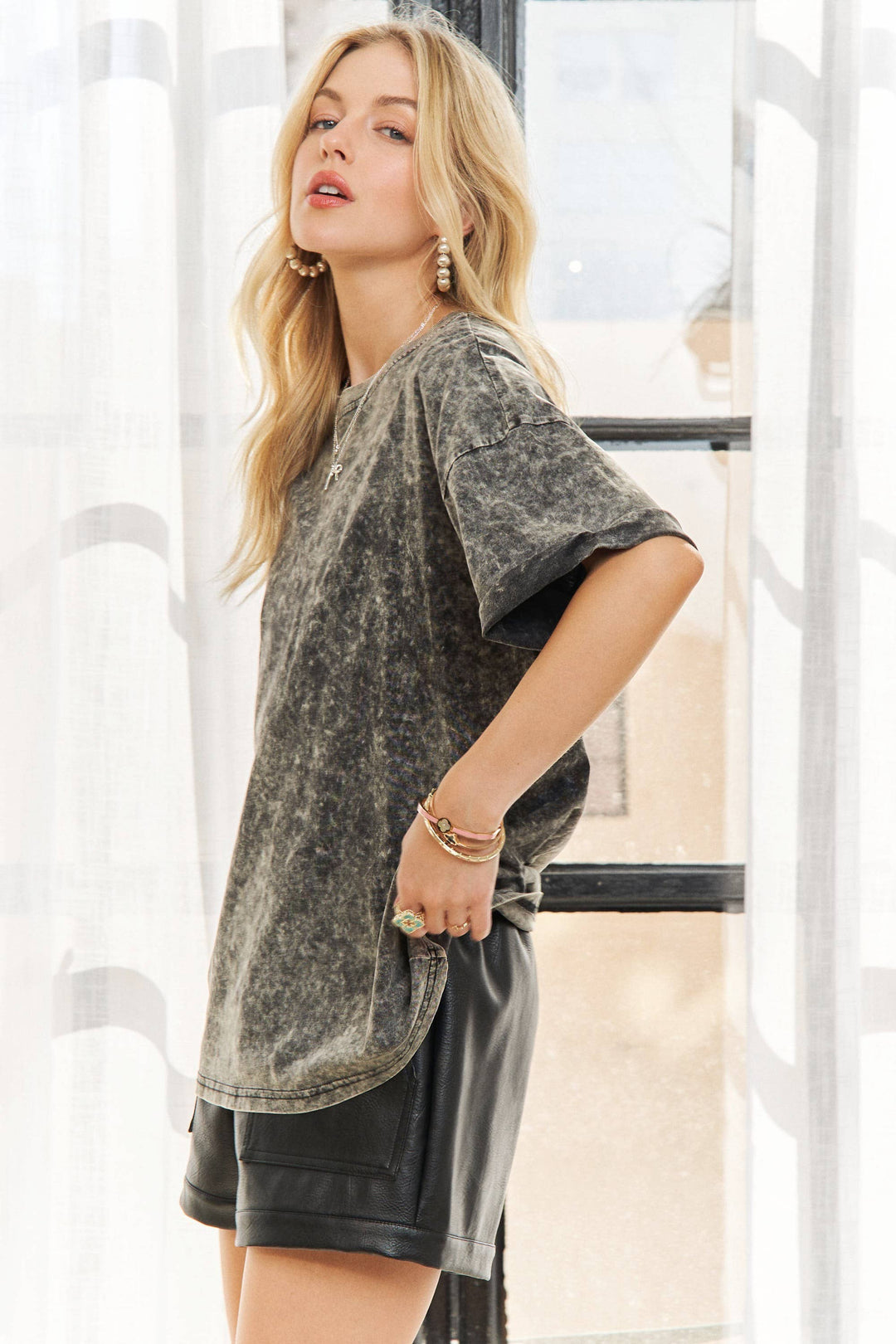 Washed Short Sleeve Tunic Top | Charcoal