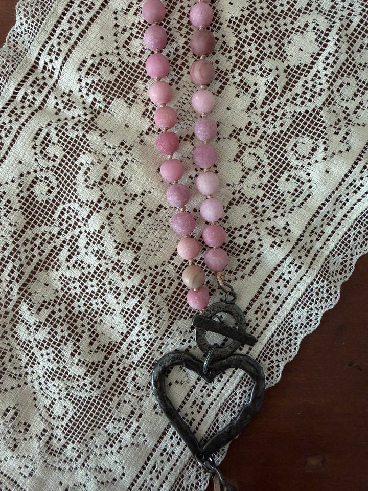 Blush Beaded Heart Necklace | 14.5"